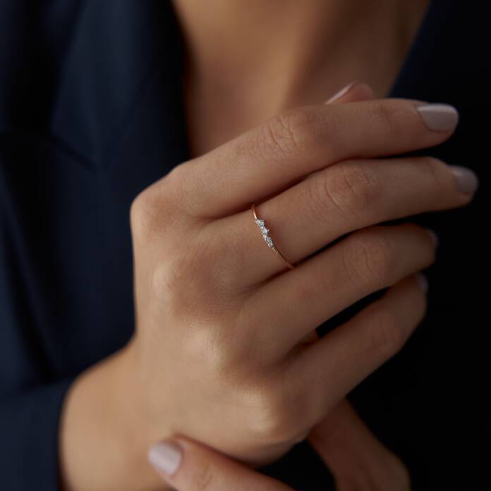 0.06 Ct Pırlanta Asimetri Yüzük - 1