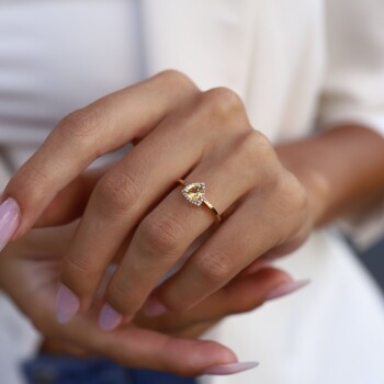 0.07 Ct Pırlanta Triangle Citrine Yüzük - Siempre