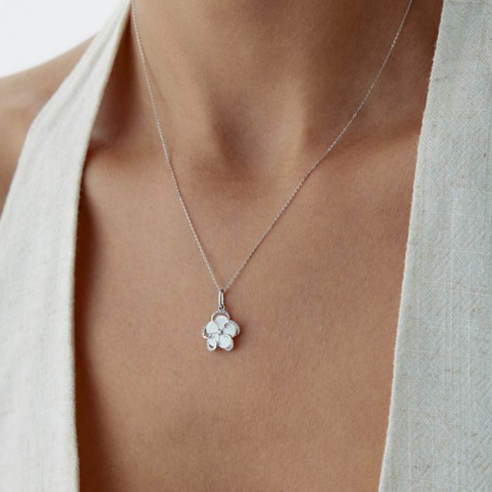 0.08 Karat Sedefli Flower Pırlanta Kolye - Özkonak (1)