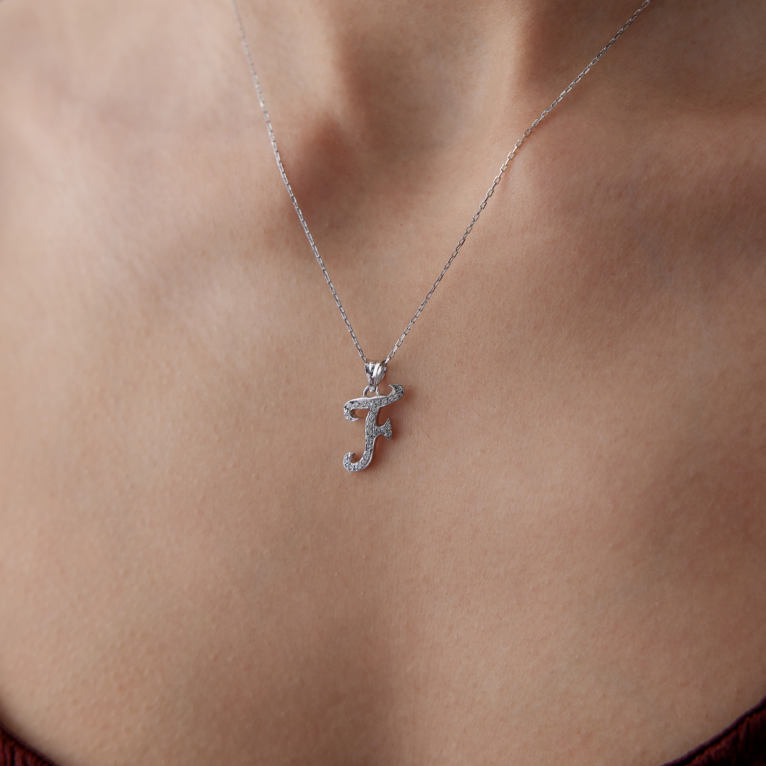 0.12 Karat Pırlanta Taşlı Harf Kolye - 2