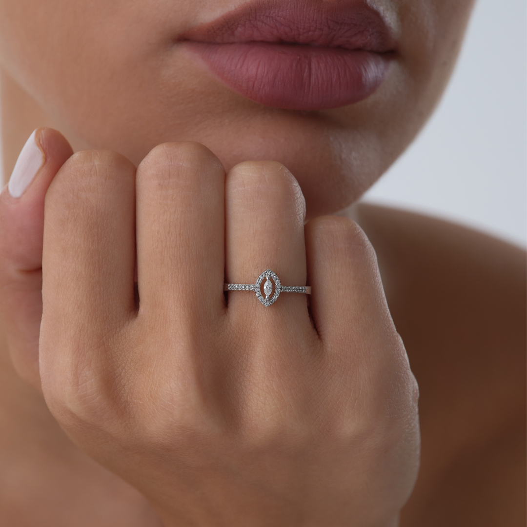 0.13 ct Oval Veronica Pırlanta Yüzük - 1