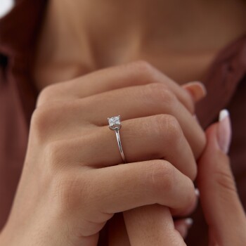 0.16 Ct Pırlanta Prenses Yüzük - 3