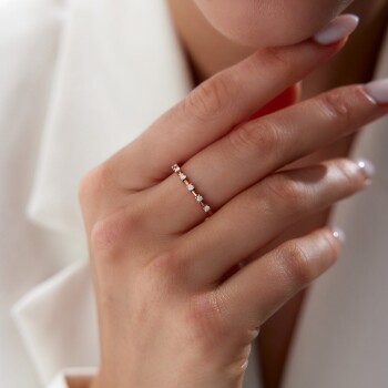 0.16 Ct Pırlanta Sıra Yüzük - Siempre