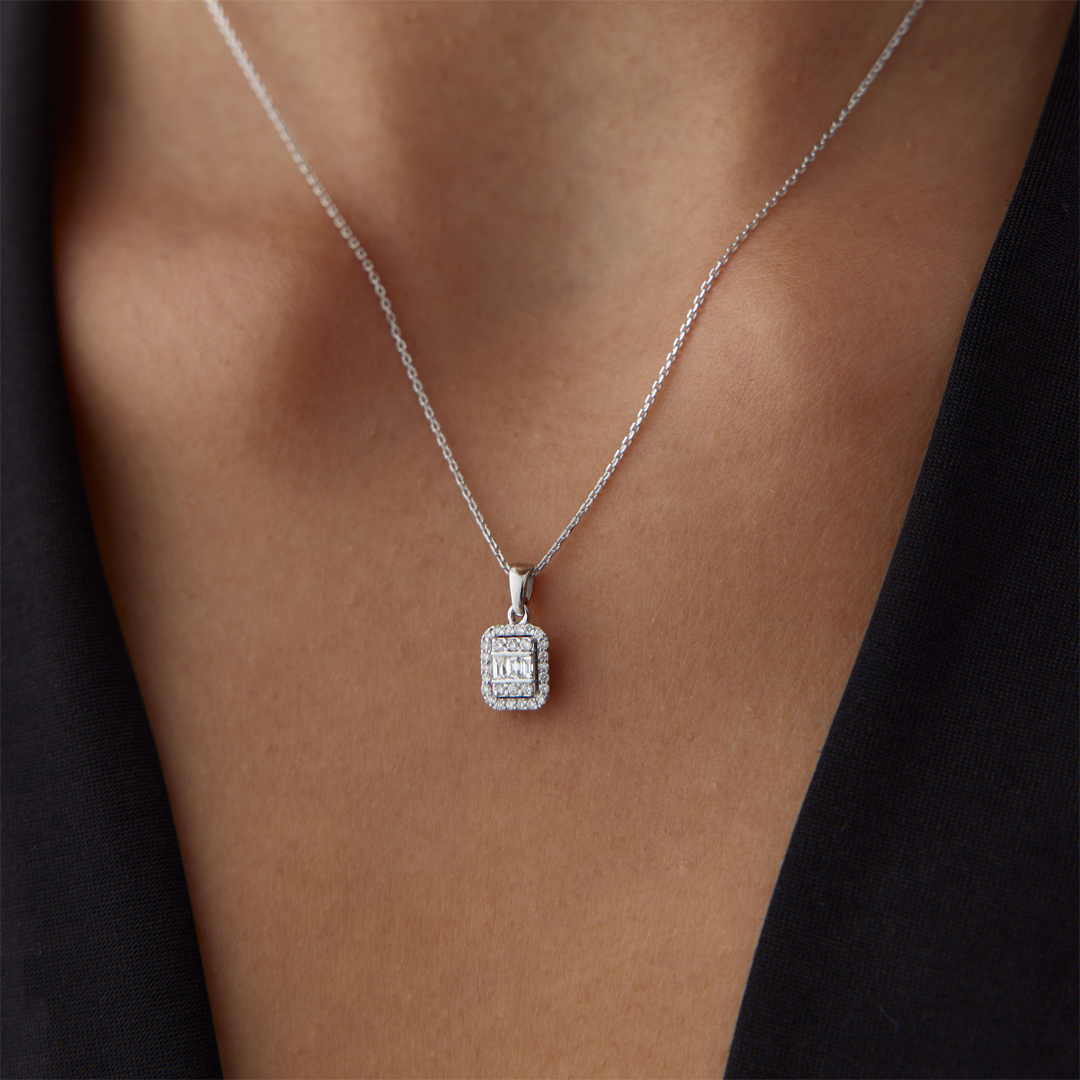 0.18 Karat Pırlanta Baget Kolye - 1