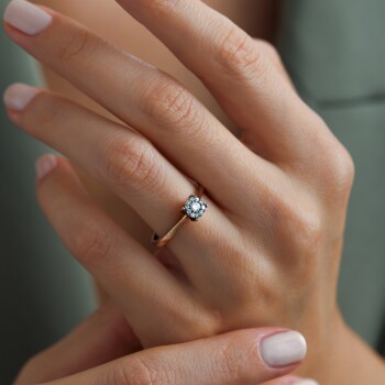 0.20 Ct Elmas Çiçek Pırlanta Yüzük - Özkonak