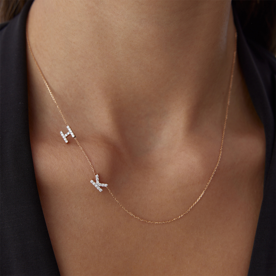 0.24 Karat Pırlanta Harf Kolye - 1