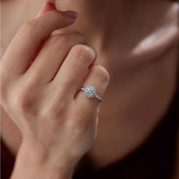 0.26 Ct Pırlanta Efektli Yüzük - 2