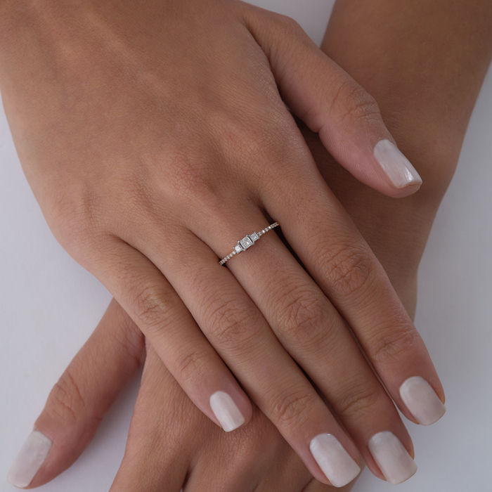 0.29 ct Tria Pırlanta Yüzük - Siempre