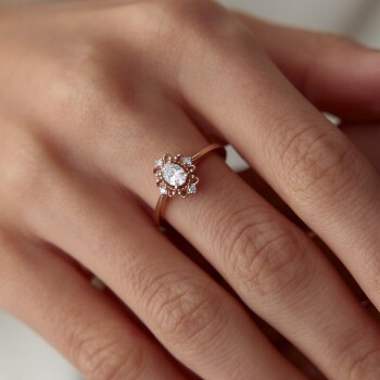 0.30 Ct Pırlanta Oval Taşlı Yüzük - Siempre (1)