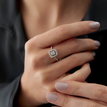 0.32 Ct Pırlanta Parçalı Baget Yüzük - Siempre