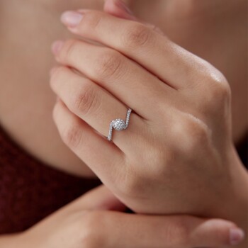 0.33 Ct Pırlanta Spin Yüzük - Özkonak