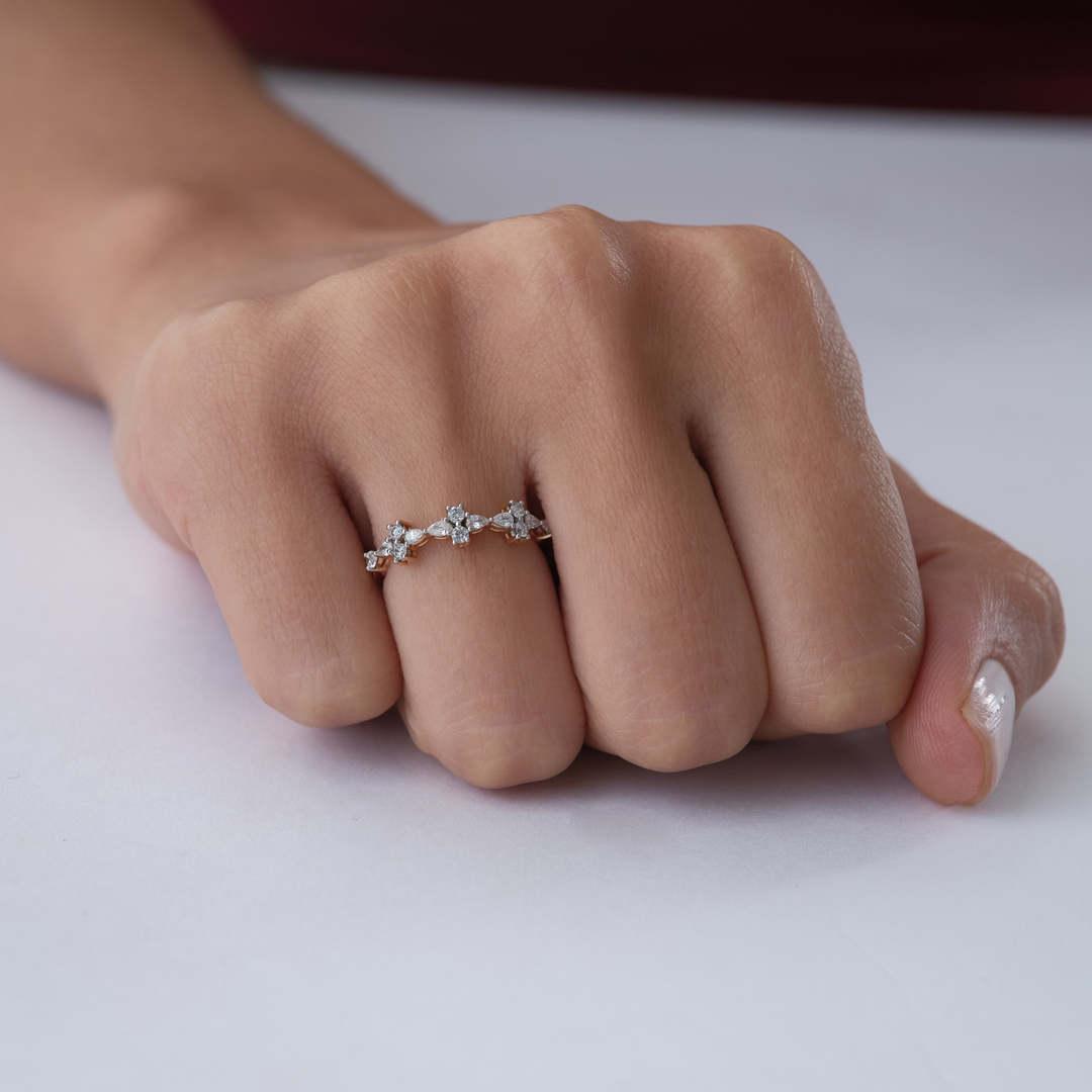 0.38 ct Line Flower Pırlanta Yüzük - 1