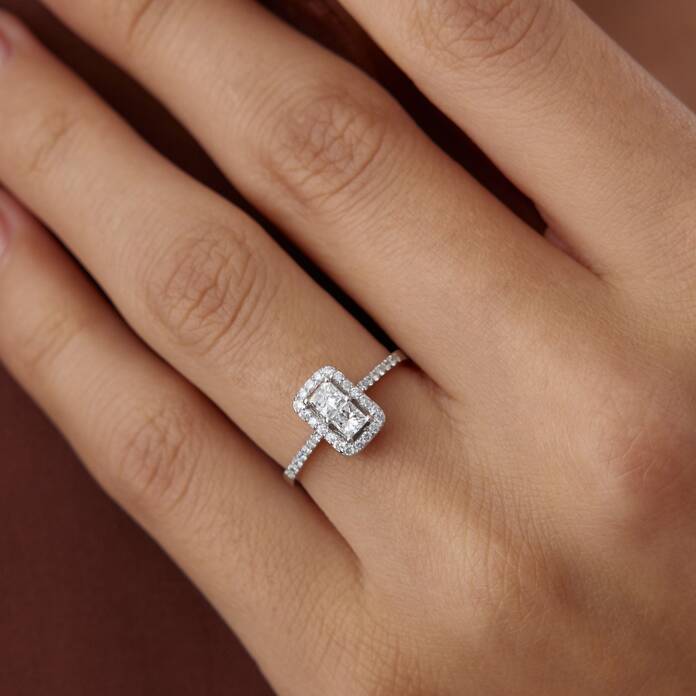 0.40 Ct Pırlanta Heta Parçalı Baget Yüzük - 1