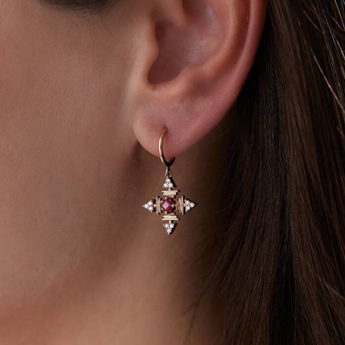 0.50 Ct Pırlanta Yakut Küpe - 2