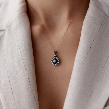 0.52 Ct Elmas Çiçek Kolye - Özkonak