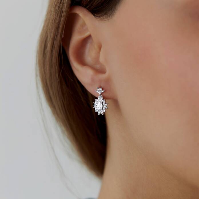 0.60 Ct Pırlanta Pi Baget Küpe - 1