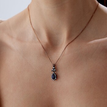 0.64 Ct Elmas Damla Safir Taşlı Kolye - Özkonak (1)