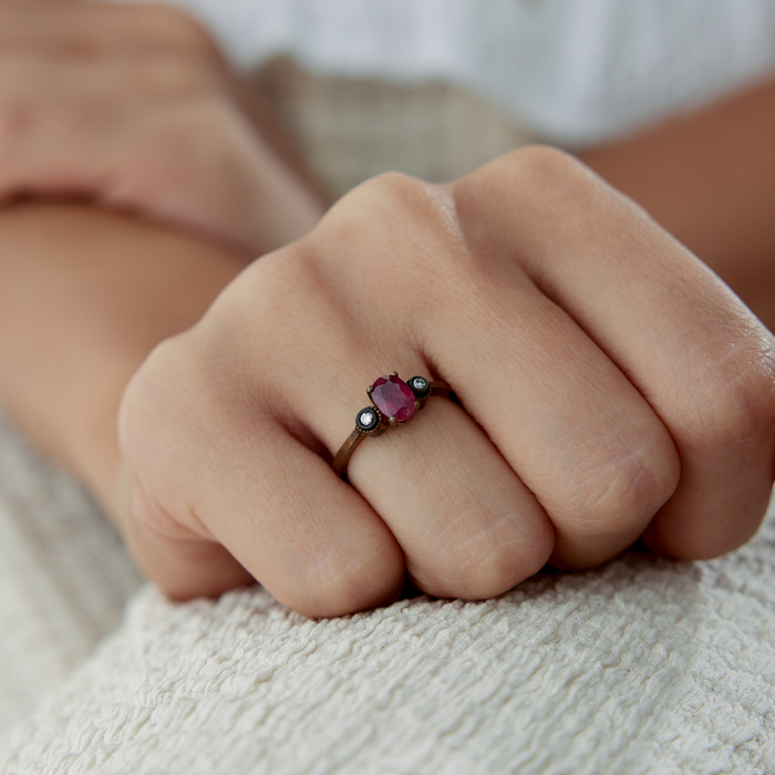 1.14 Ct Elmas Oval Yakutlu Yüzük - Özkonak