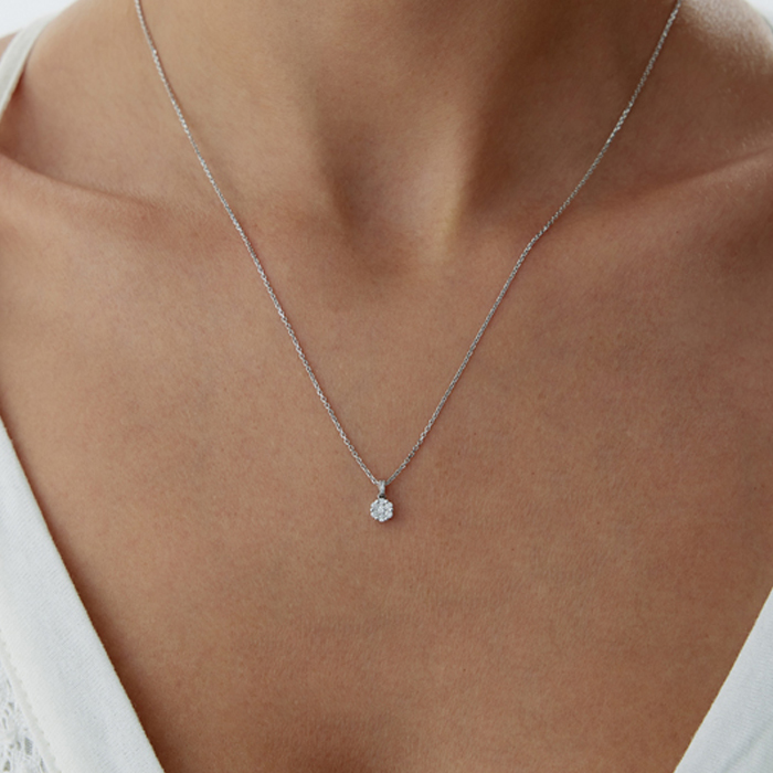 18 Ayar 0.16 Karat Flower Pırlanta Kolye - Özkonak