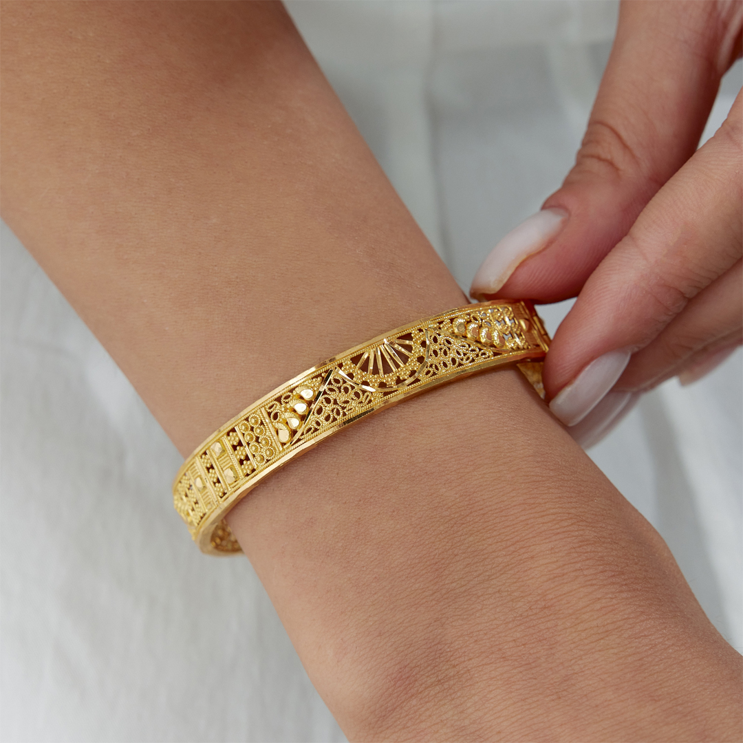 22 Ayar Hint İşlemeli Kelepçe - 1