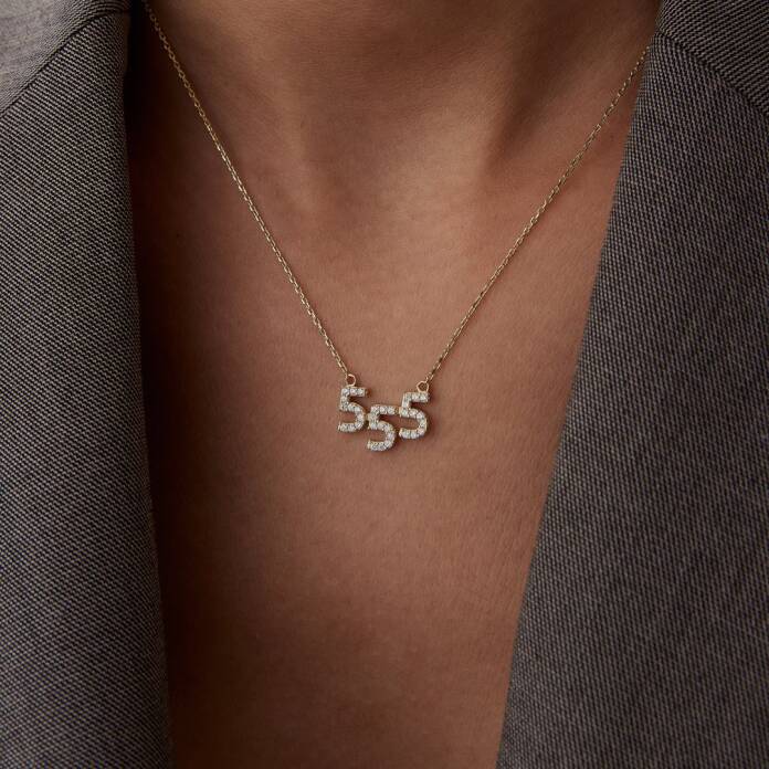 555 Taşlı Manifest Kolye - 1