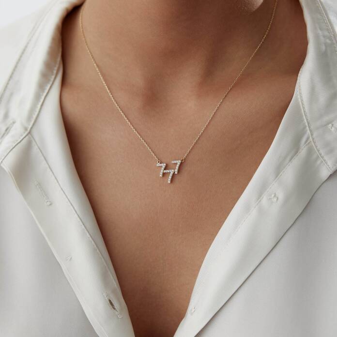 777 Taşlı Manifest Kolye - 1