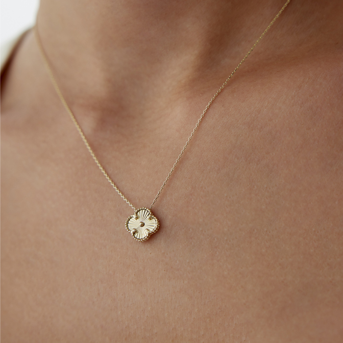 Altın Sedefli Yonca Cleef Kolye - Milades (1)