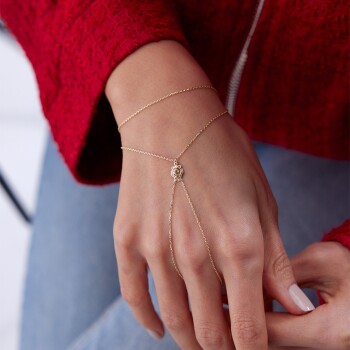 Aslan Şahmeran - Rayna (1)