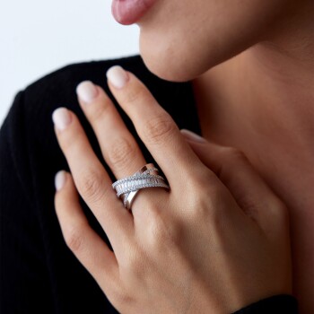 Baget Taşlı X Yüzük - Geçen