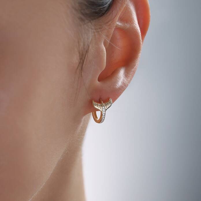 Balina Kuyruk J Küpe - 1