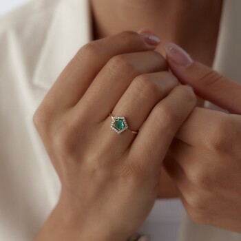 Beşgen Yeşil Taşlı Yüzük - Cemart