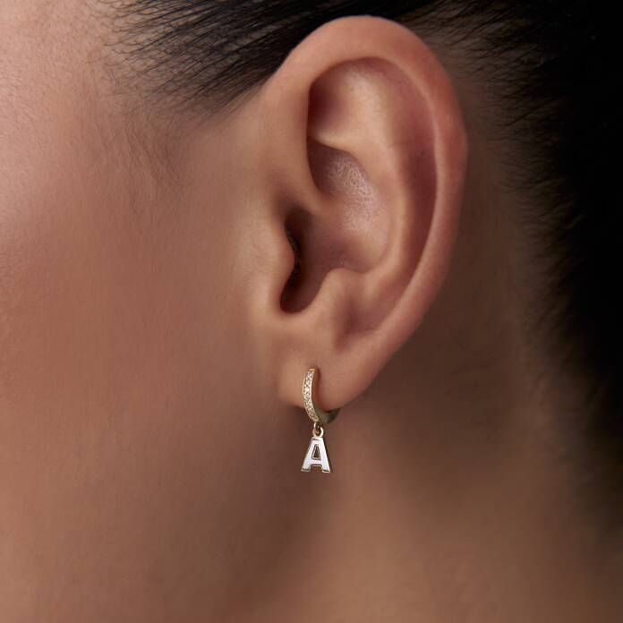 Beyaz Mineli Harf Küpe - 3