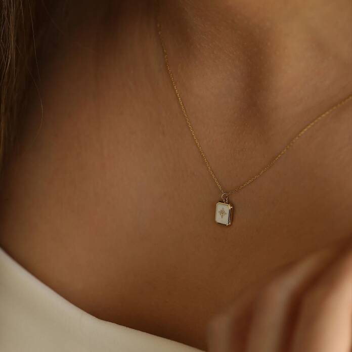 Beyaz Mineli Kutup Yıldızı Kolye - 4