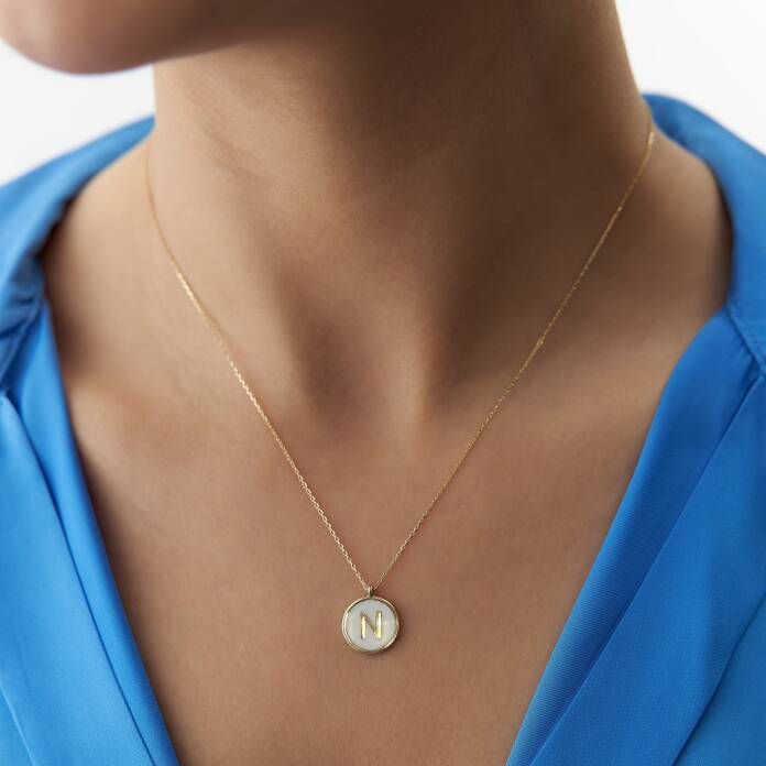 Beyaz Mineli Yuvarlak Harf Kolye - 2