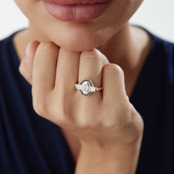 Black Altıgen Yüzük - 1