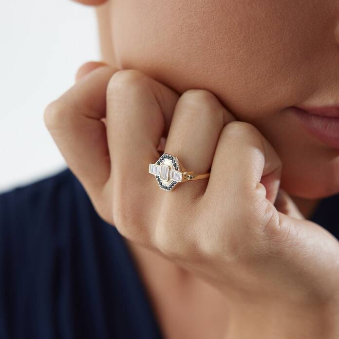 Black Altıgen Yüzük - 2