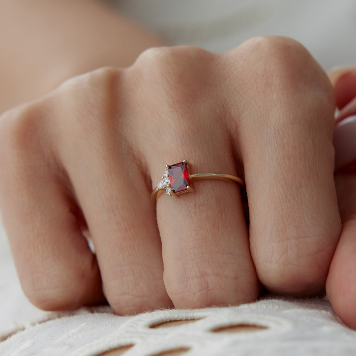 Bright Flame Yüzük - Simoro