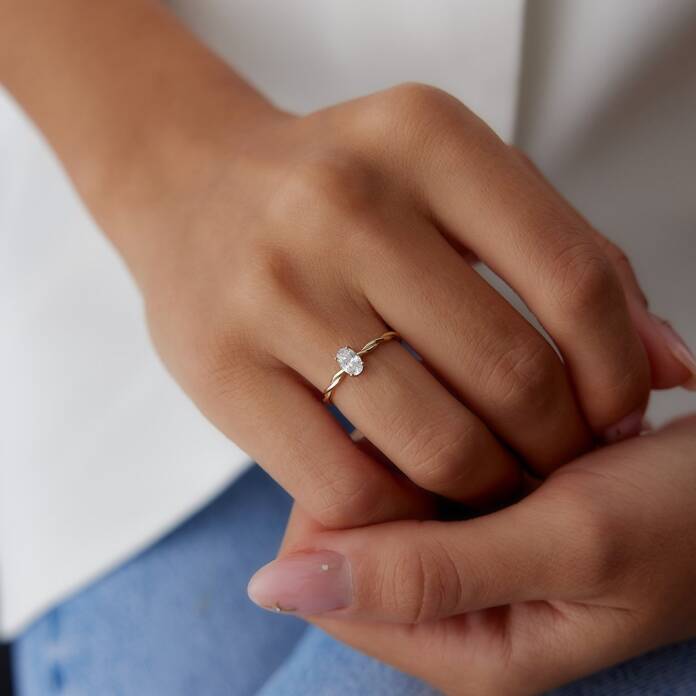 Burgu Oval Tektaş Yüzük - 2