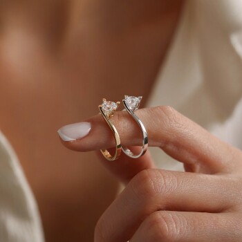 Çapraz Tırnaklı Tektaş Yüzük - Oragold Orhan (1)