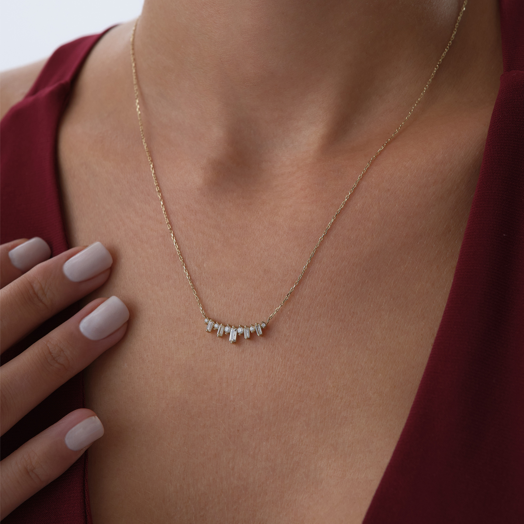 Dikdörtgen Taşlı Işık Kolye - 2