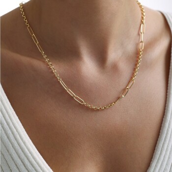 Doç Ataç Zincir - Taç