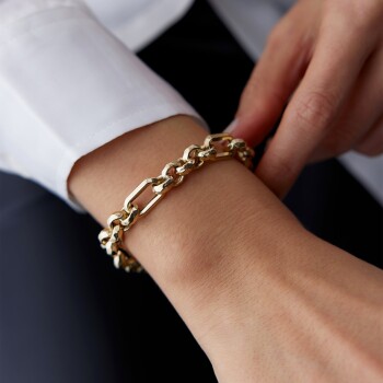 Doç ve Ataç Bileklik - Özer