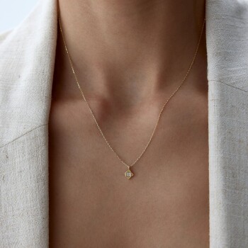 Dört Taşlı Dörtgen Kolye - 3