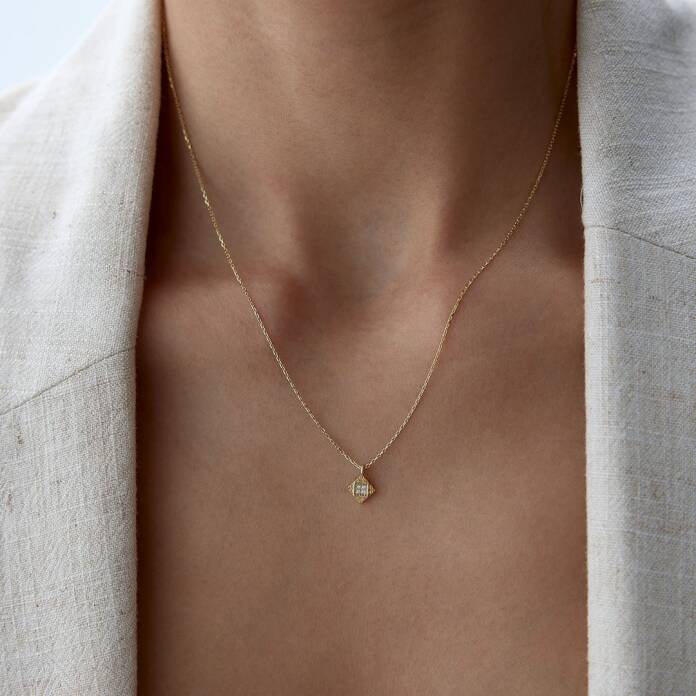 Dört Taşlı Dörtgen Kolye - 3