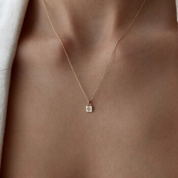 Dört Taşlı Kilit Kolye - Alen