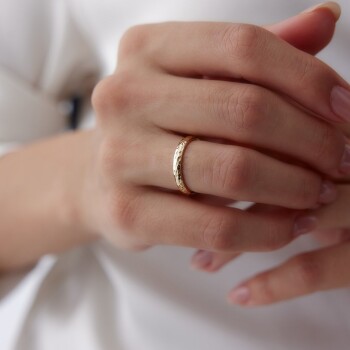 Dövme Kadın Alyans - Tülay Alyans