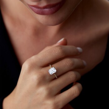 Emerald Tektaş Yüzük - Oragold Orhan (1)