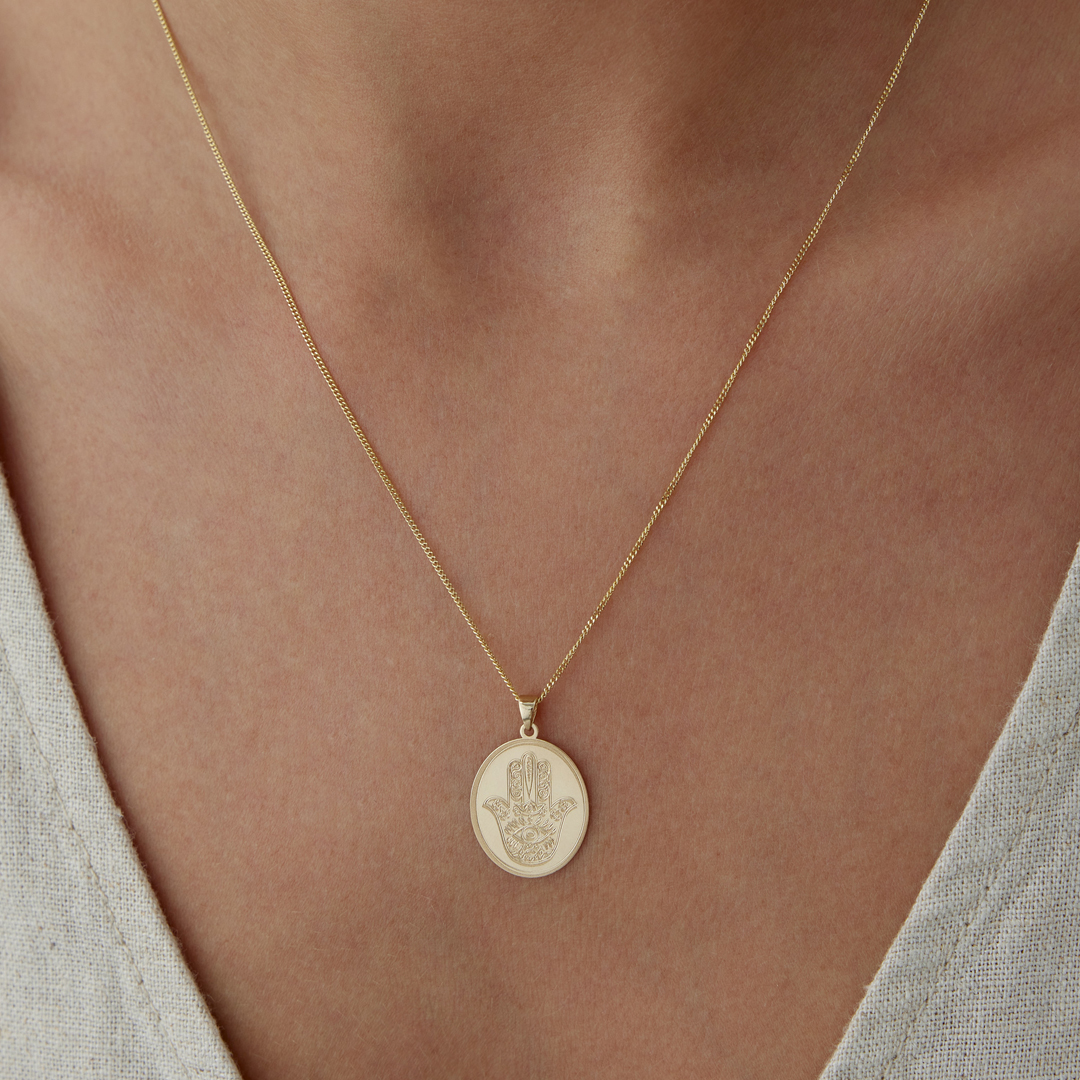 Fatma'nın Eli Kolye - 1