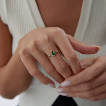 Green Taşlı Queen Yüzük - Gökhan Bera (1)