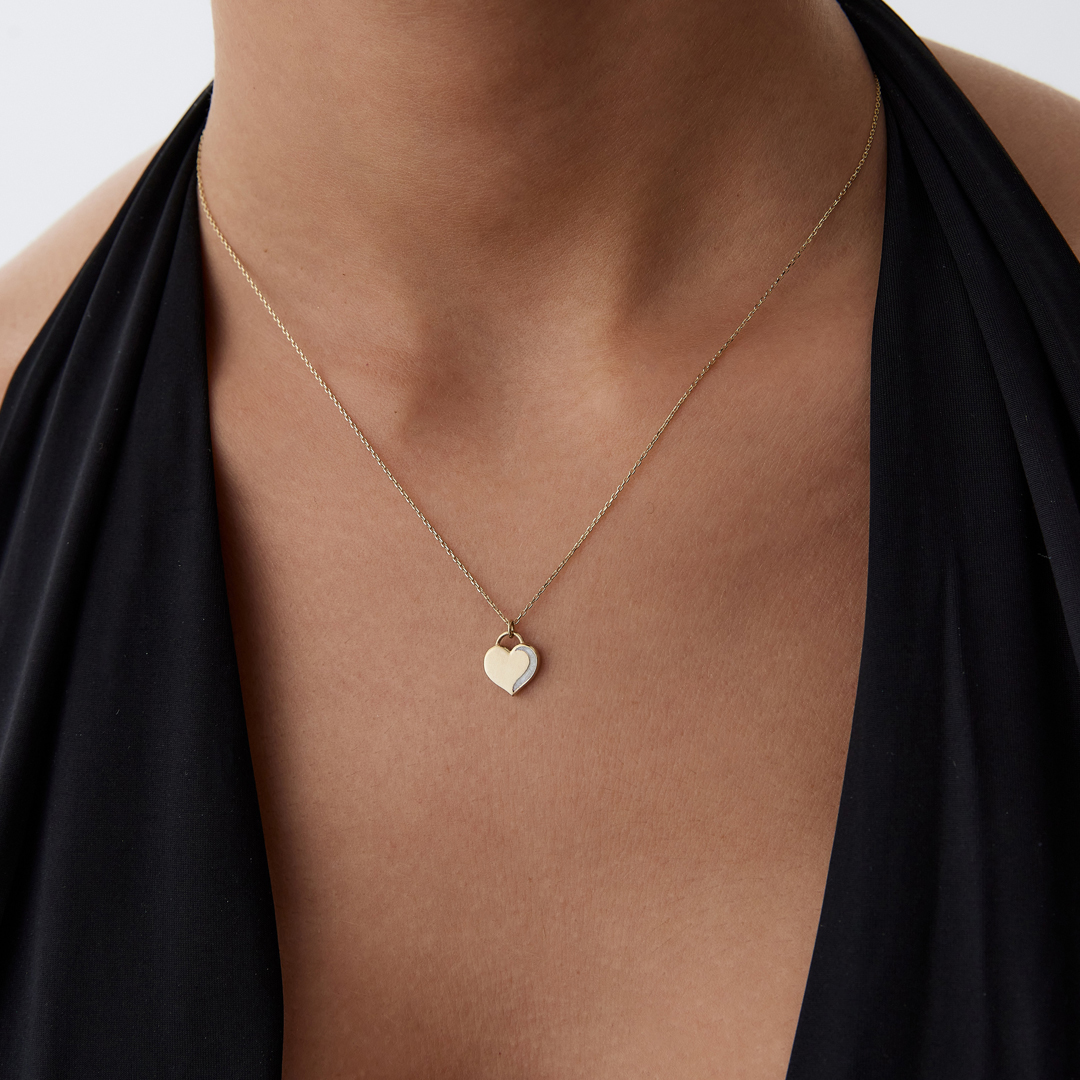 Gri Kenar Detaylı Kalp Kolye - 1